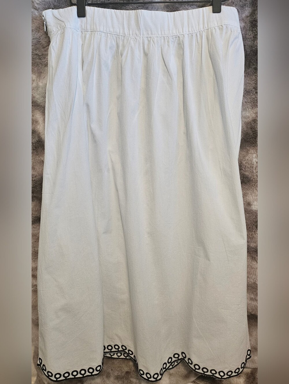 French connection Ivy Scalopped Hem Skirt Size L
